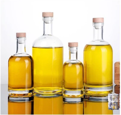 Pirkite tuščius 700 ml alkoholinių gėrimų butelius internetu