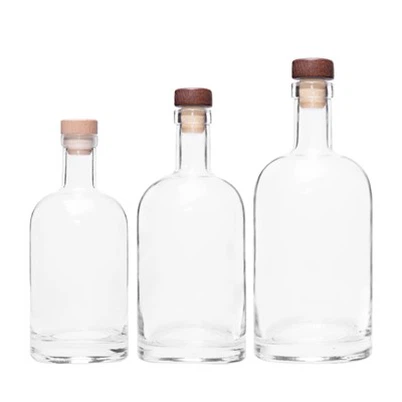 Konkurencinga kaina 750 ml degtinės stiklinis butelis su kamščiu