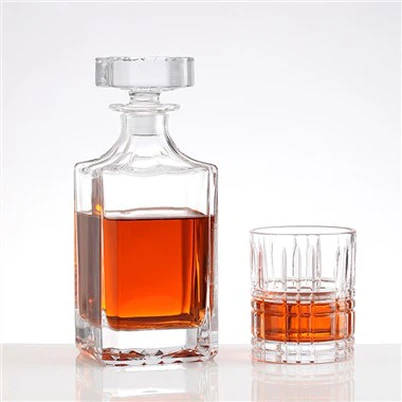 Jack Daniels stiklinis grafinas