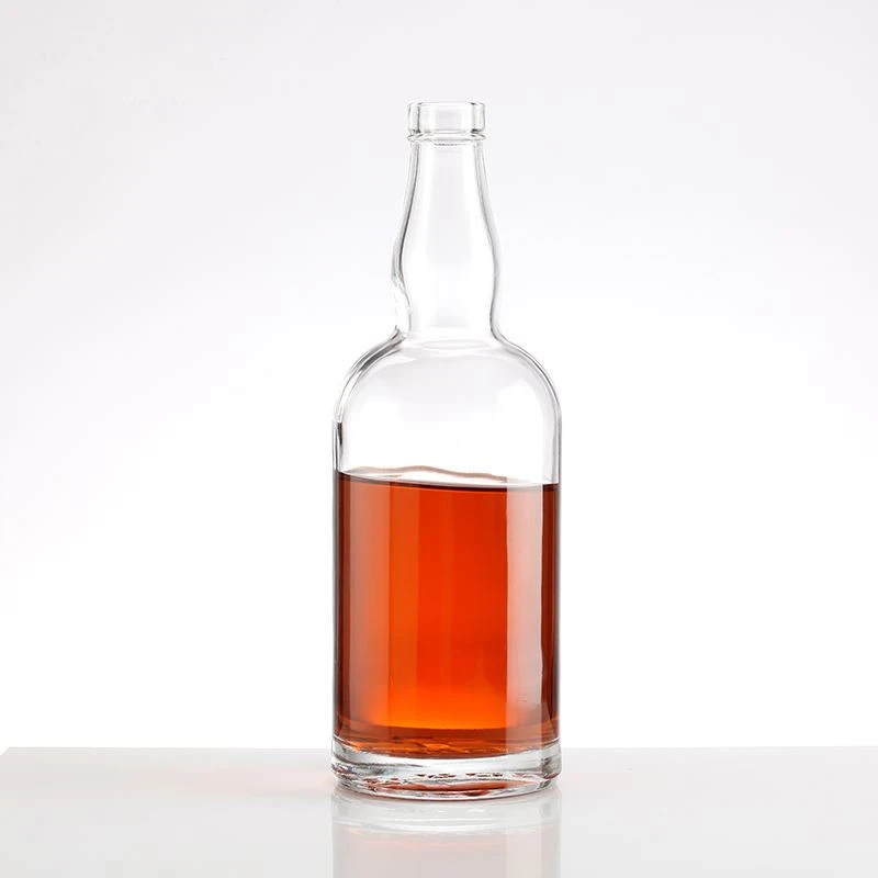 750 ml stiklinis butelis su kamštiniais dangteliais Vyno spiritinis gėrimas